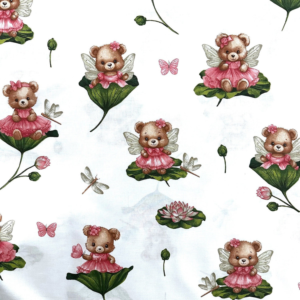 Cotton Fabric - Teddy Bears on a Leaf