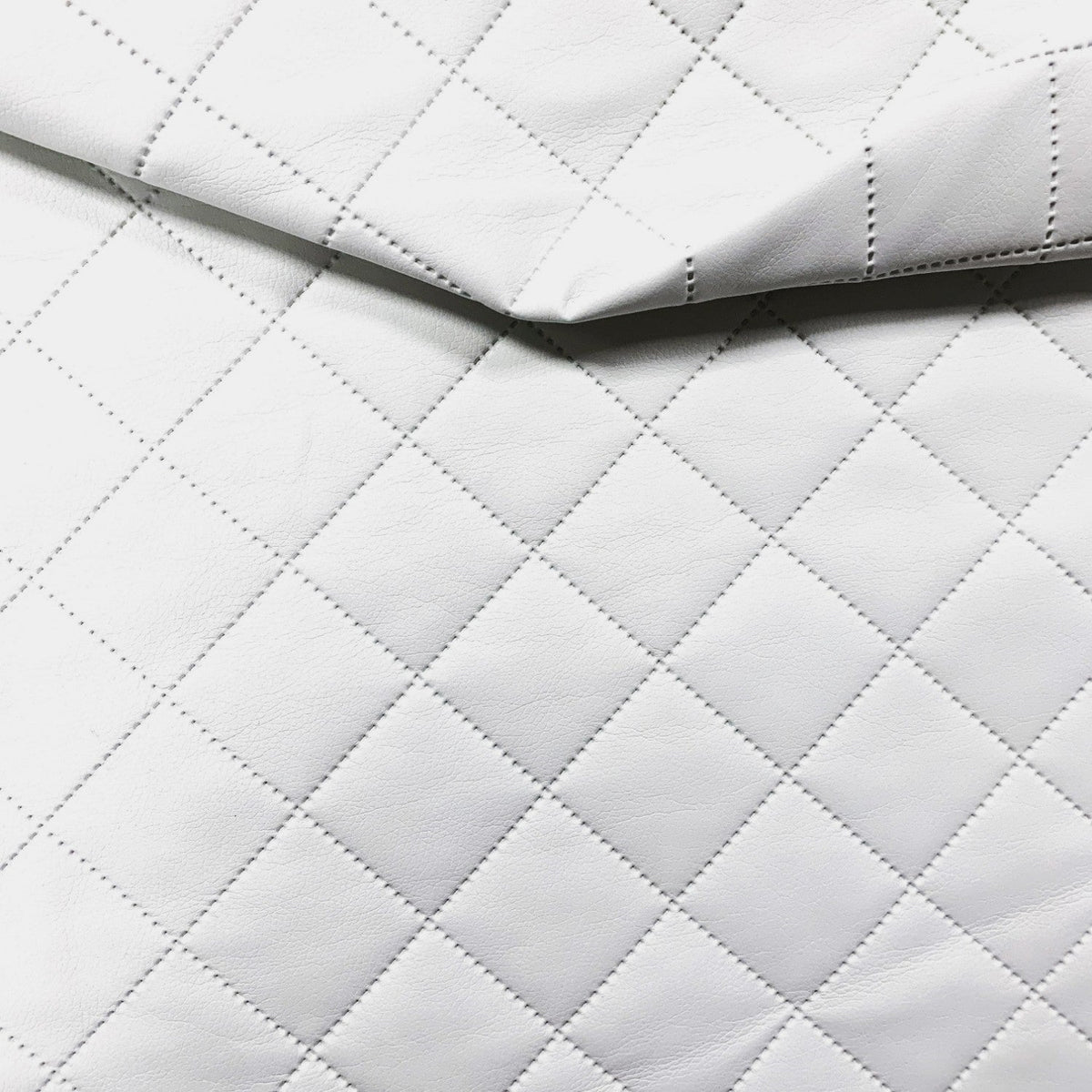 Upholstery Fabric Quilted PU Leather Diamond 5x5 - White